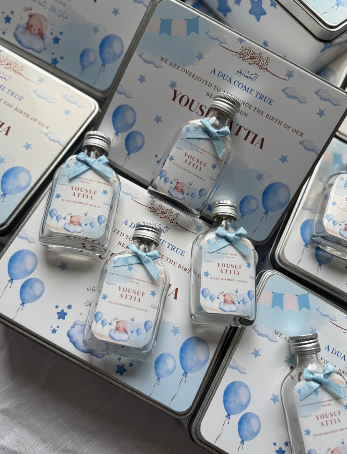 Blue teddy announcement tins